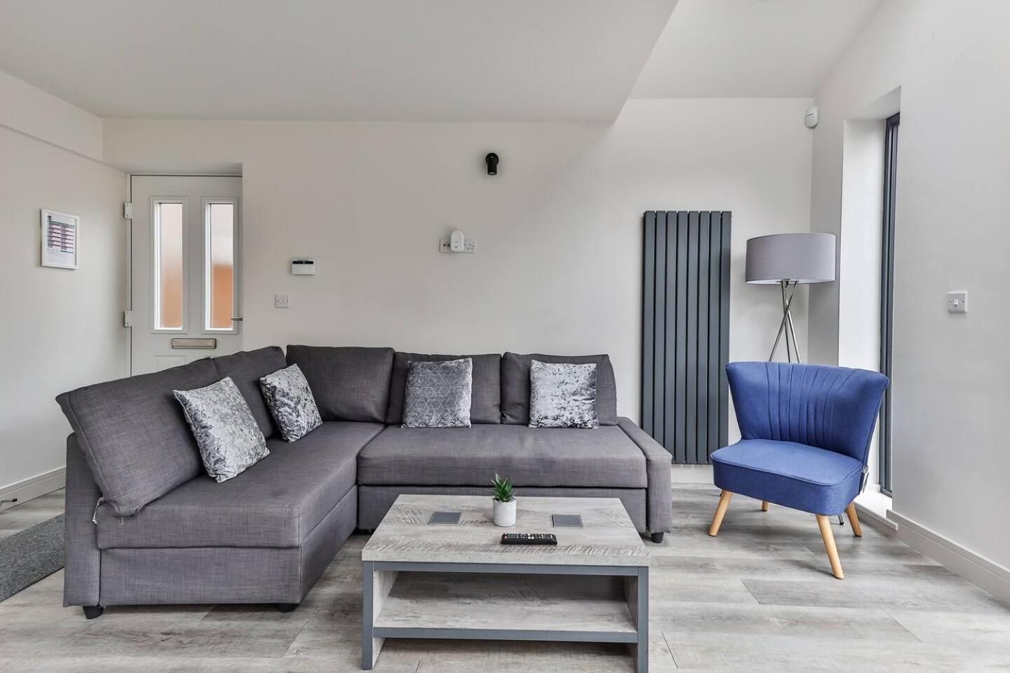 Spacious, Modern 2 Bed Apartment With Ensuites Sheffield Luaran gambar